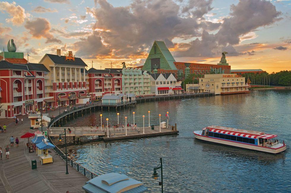 A bustling 1940s-themed waterfront, Disney's BoardWalk at Walt Disney World Resort brings to life all the timeless fun of the shore with shopping, dining and entertainment. More than 9,000 square feet of retail shops open onto the boardwalk, including Wyla